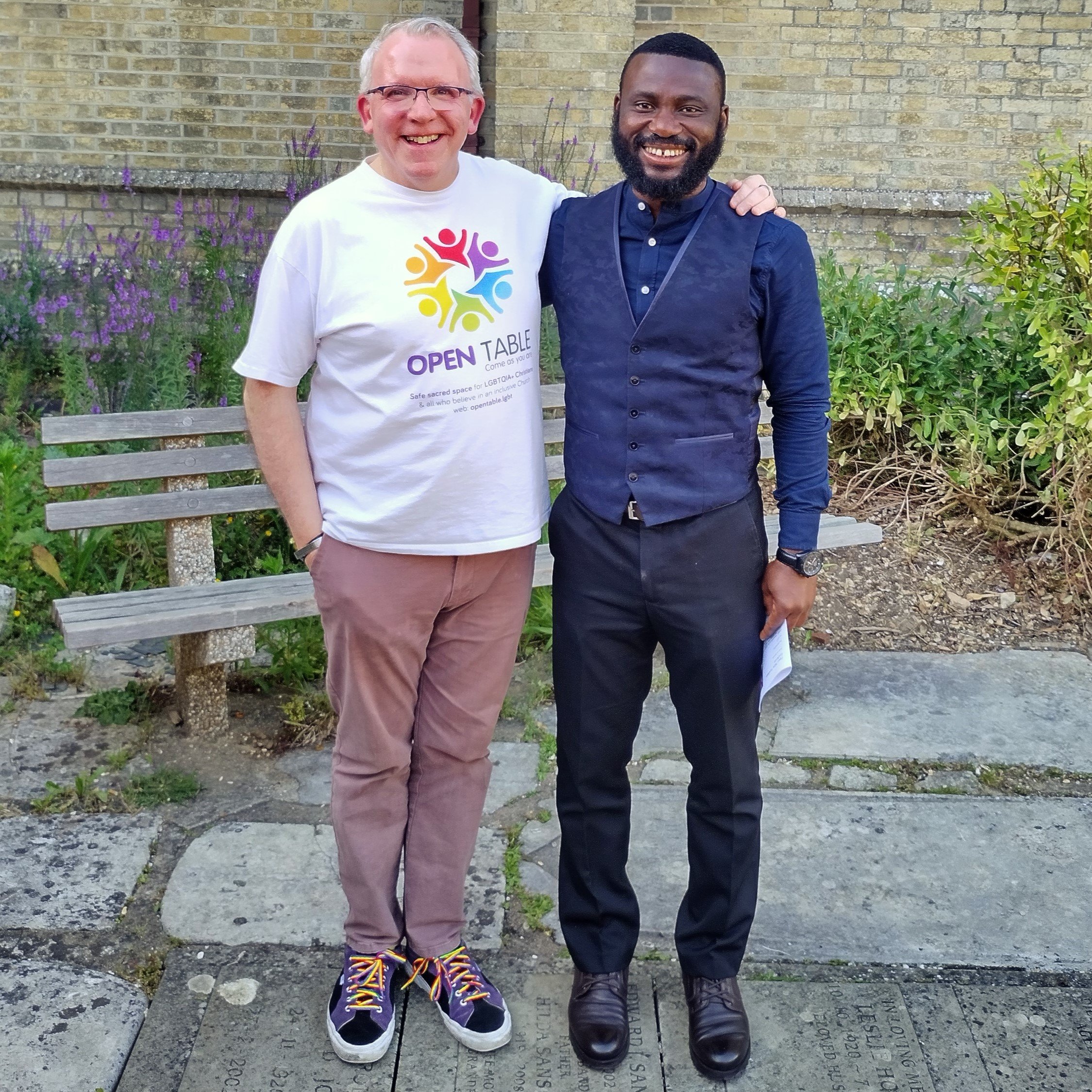 David (right) with Open Table Network Coordinator Kieran, meeting for the first time in person at the launch of the Open Table Fareham community in June 2022.